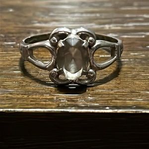 Size 7 Fashion Ring